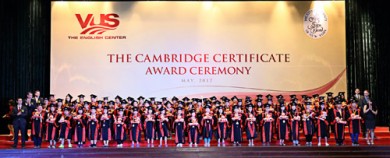 1.678 học viên VUS nhận chứng chỉ quốc tế Cambridge