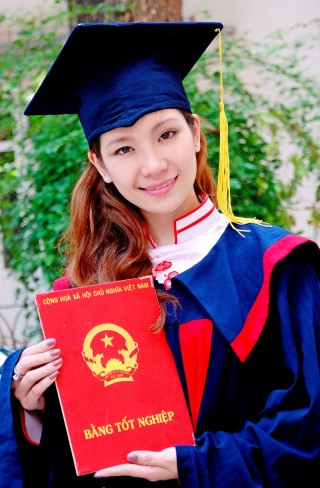 Cty may Việt LA Xưởng may lễ phục tốt nghiệp